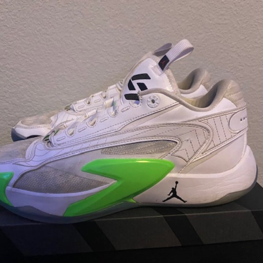 Men's Jordan Brand Luka 2 Trick Shot Basketball Sneakers